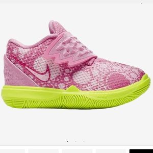 Girls Size 10 Nike Kyrie Spongebob Patrick shoes
